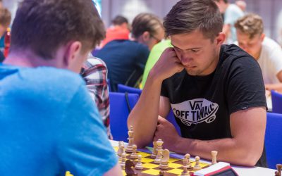 Rektor zahájil Mistrovství ČR školních družstev v šachu