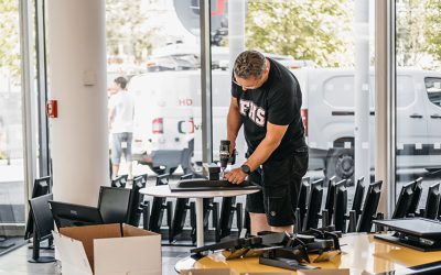Desítky počítačů školám na Ukrajině věnovala Univerzita Tomáše Bati